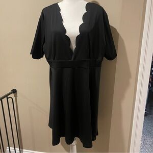 Elegant Black Dress with Scalloped Neckline